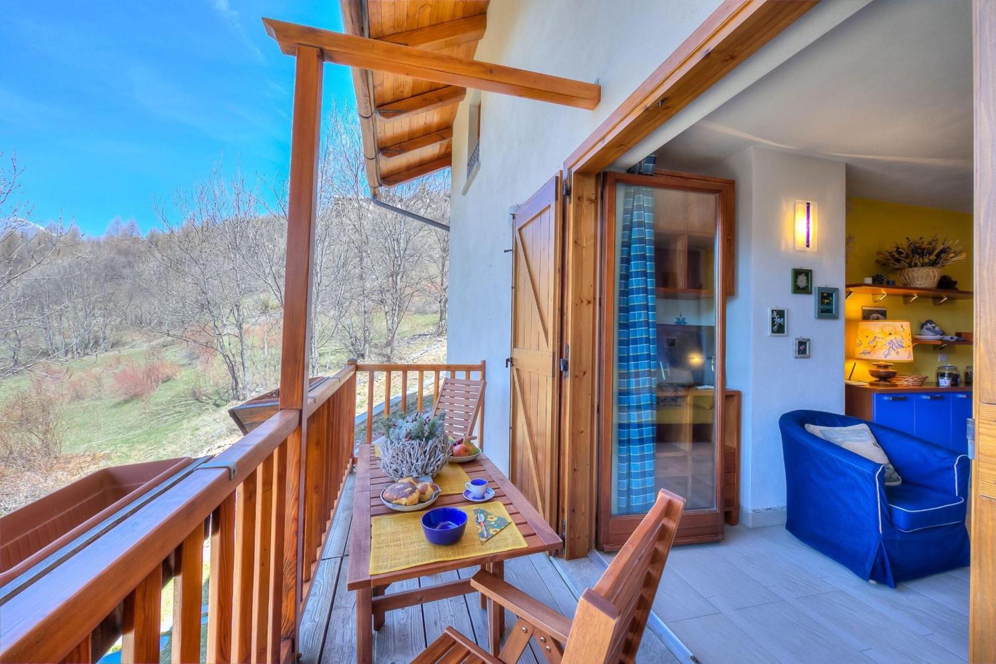Rebecca'S House Few Steps From Skiing - Happy Rentals Bardonecchia Exterior photo